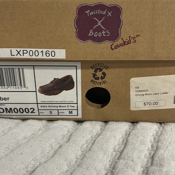 Twisted X kids driving mocs size 5 - Picture 2 of 4